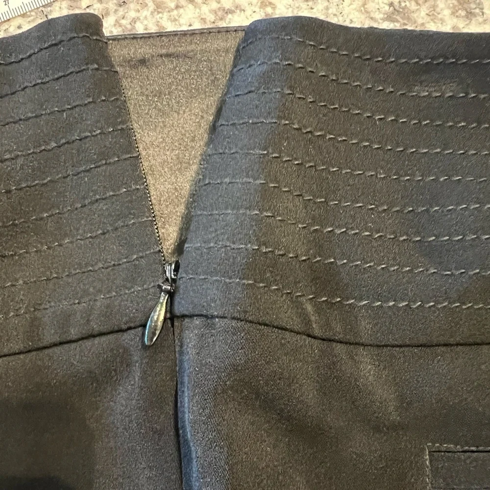 White House Black Market Black Straight-Leg Dress Trousers - Picture 8 of 10